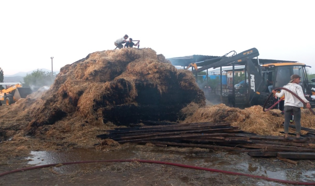 Besihanede yangın çıktı, binlerce balya saman yandı Köşk'te bir besihanede çıkan yangında, kurtarılırken yaklaşık bin 200