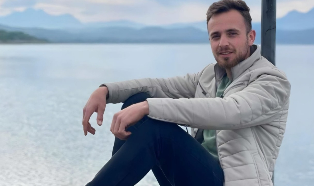 Trafik kazasında yaralanan genç adamdan acı haber geldi Salavatlı Mahallesi'nde meydana gelen trafik kazasında ağır yaralanan Batuhan Günay