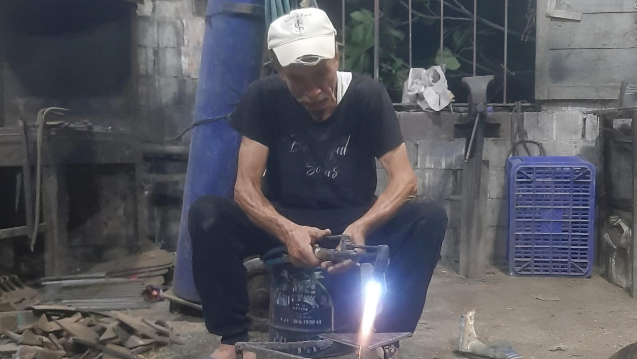 Olay saat 17:30'da Soğukkuyu Mahallesinde meydana geldi.