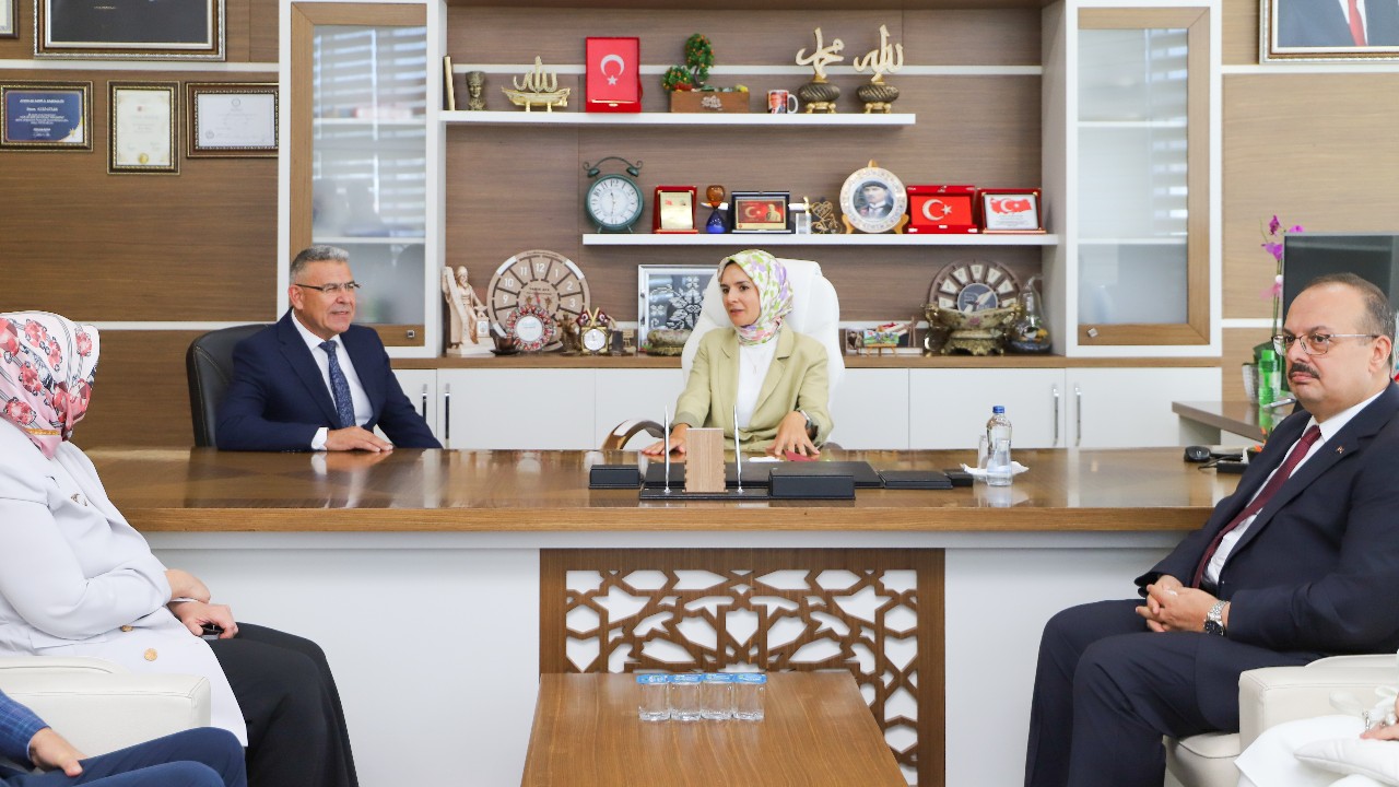 Köşk Belediye Başkanı Nuri Güler, bir dizi ziyaret için Aydın'a