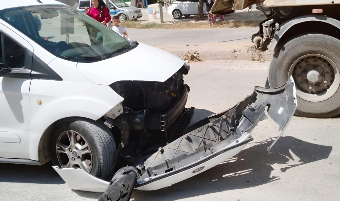 Kaza saat 14:30 sıralarında Çarşı mahallesi, Mahmut Şen bulvarında meydana
