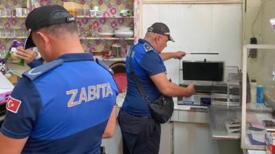 Köşk Belediyesi Zabıta Müdürlüğü ekipleri, yeni eğitim öğretim yılının başlamasıyla