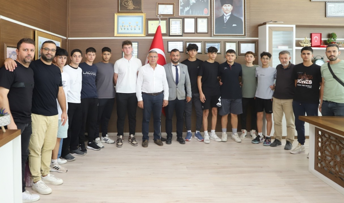 Köşk Belediye Doganspor, Türkiye Hentbol Kadınlar ve Erkekler 2. Ligi'nde