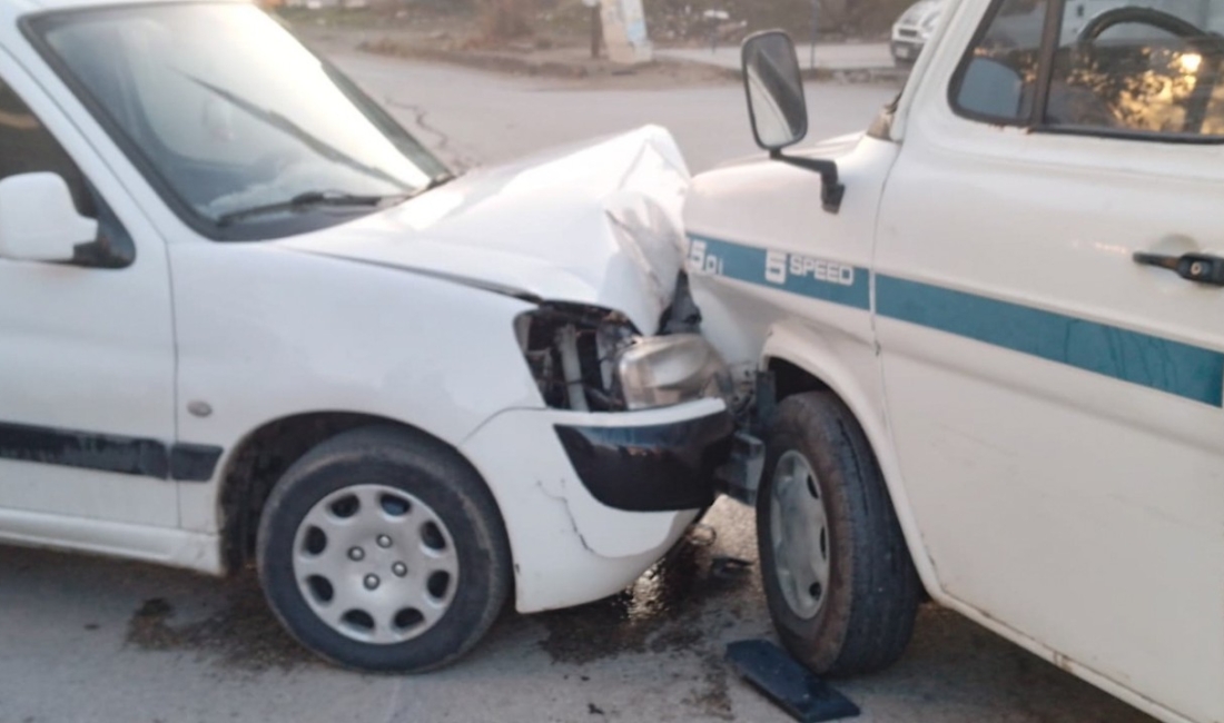 Kaza sabah saatlerinde Çarşı Mahallesinde meydana geldi. Alınan bilgiye göre