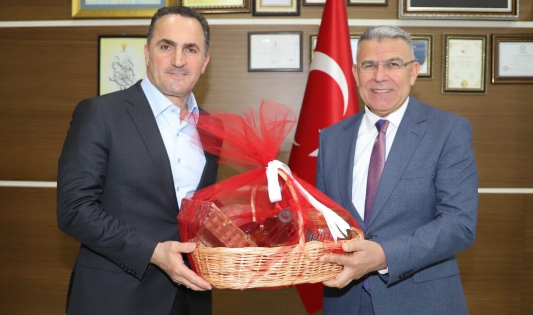 Başkan Güler, MKYK Üyesi Yıldız”ı konuk etti Köşk Belediye Başkanı Nuri Güler, bir dizi ziyaret için ilçeye