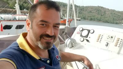 Aslen Köşk'e bağlı Beyköy Mahallesinden olan, Muğla'da park halindeki bir