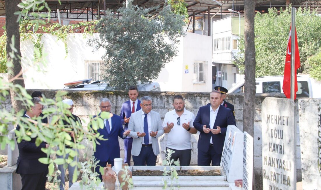 Köşk’te 15 Temmuz Şehitleri anıldı Köşk’te 15 Temmuz Demokrasi ve Milli Birlik Günü dolayısıyla Şehit