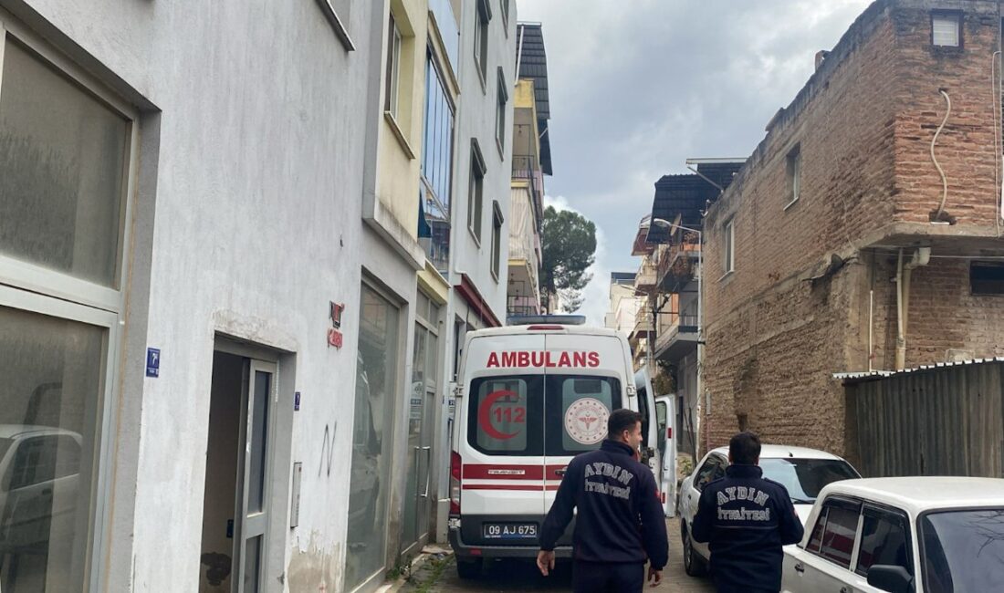 Yaşlı adam evinde ölü bulundu Acı olay sabah saatlerinde Çarşı Mahallesinde meydana geldi.