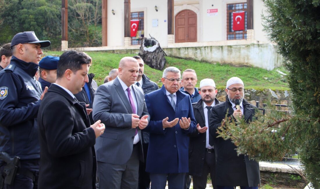 Karatepe’de 104 yıl önce yunam askerleri tarafından gerçrkleştirilen katliamda şehit