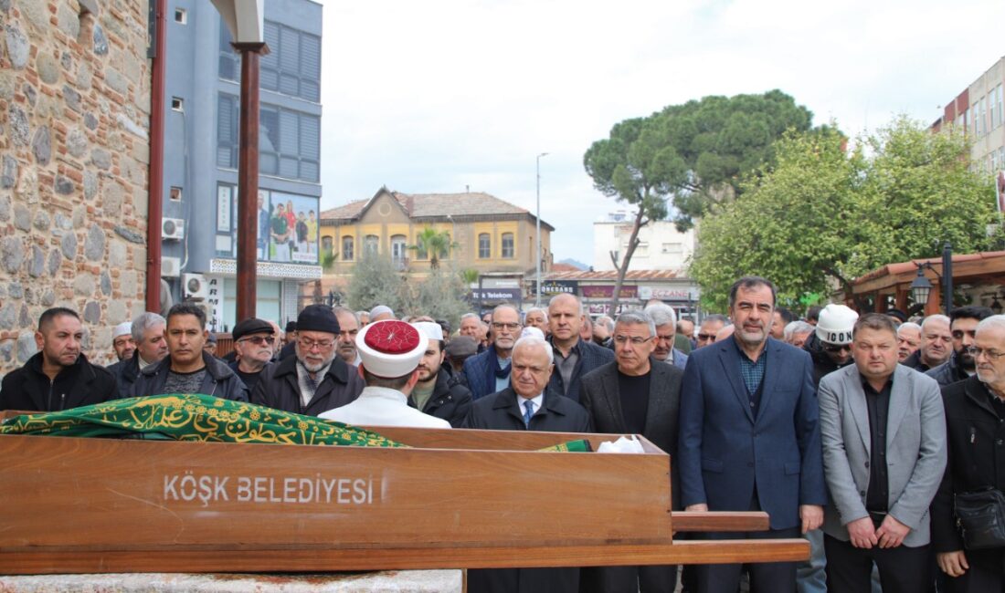 Ali Koç son yolculuğuna uğurlandı Dün sabah Soğukkuyu Mahallesinde bulunan evinde fenalaşarak hayatını kaybeden, merhum