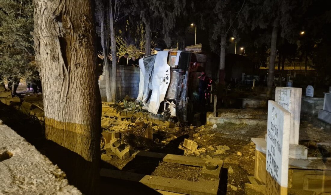 Köşk'te  akşam saatlerinde meydana gelen trafik kazasında kontrolden çıkan