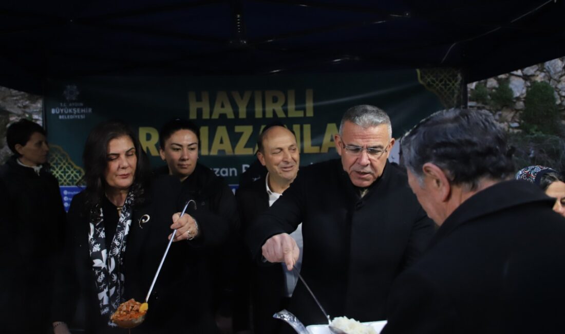 Aydın Büyükşehir Belediye Başkanı Özlem Çerçioğlu ile Köşk Belediye Başkanı