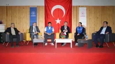 Gençlik ve Spor Bakan Yardımcısı Dr. Enes Eminoğlu, Köşk'te bulunan