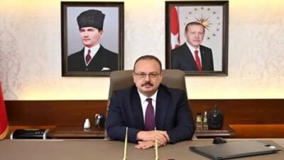 Cumhurbaşkanlığı kararnamesiyle Aydın Valisi Yakup Canbolat Ankara Valiliği’ne atanırken, yerine