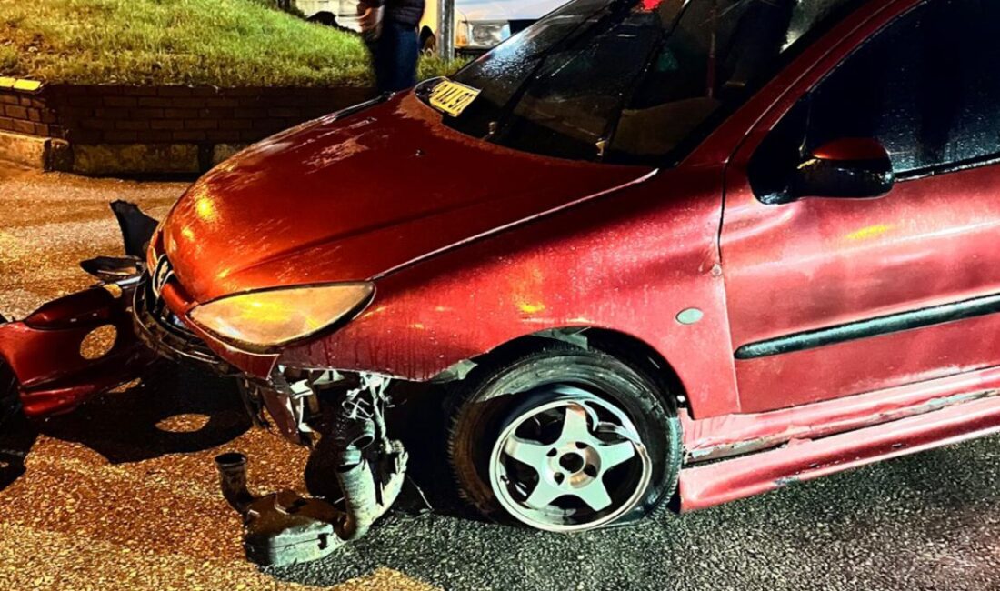 Köşk'te akşam saatlerinde meydana gelen trafik kazasında şans eseri yaralanan