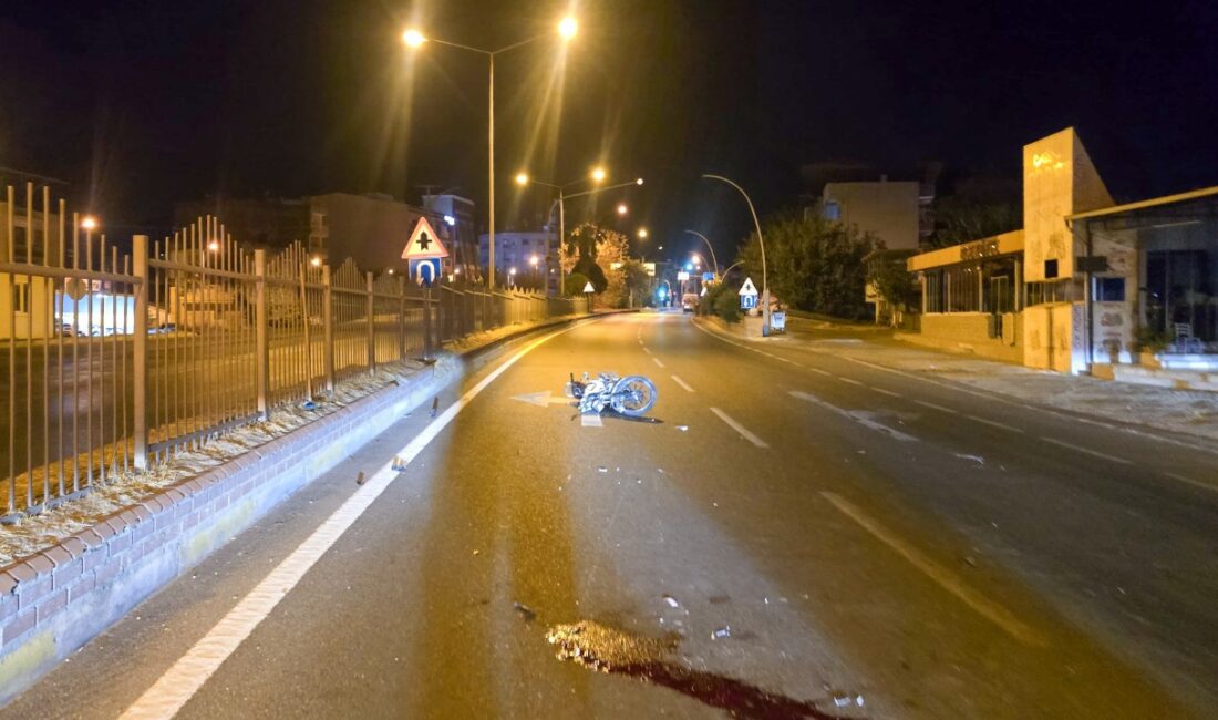Köşk’te motosiklet bariyerlere çarptı: sürücü ağır yaralandı Köşk'te, motosikletin bariyerlere çarpması sonucu meydana gelen kazada sürücü S.
